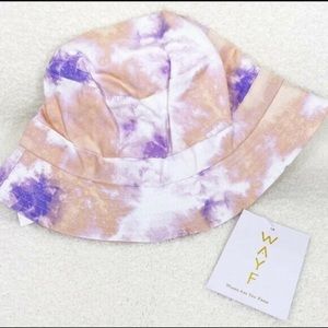 Wayf bucket hat and mask set